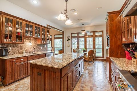 A home in Yoakum