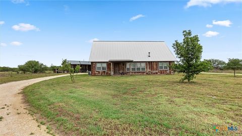 Photo of 707 Creek Road, Marion, TX 78124 (MLS # 611656)