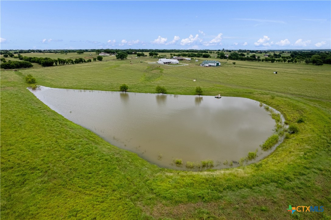 375 J B Vandiver Loop