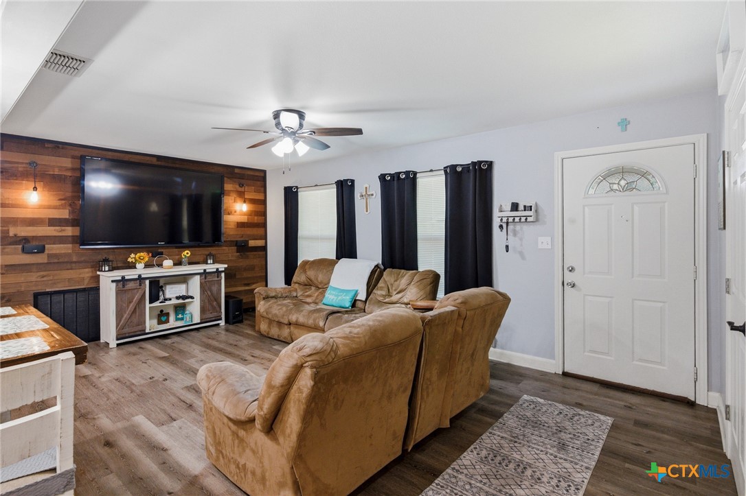 3309 Avondale Street