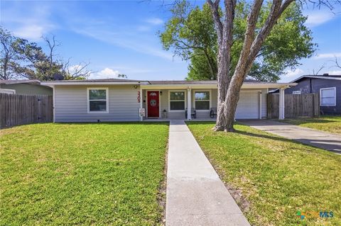 3309 Avondale Street Victoria TX 77901