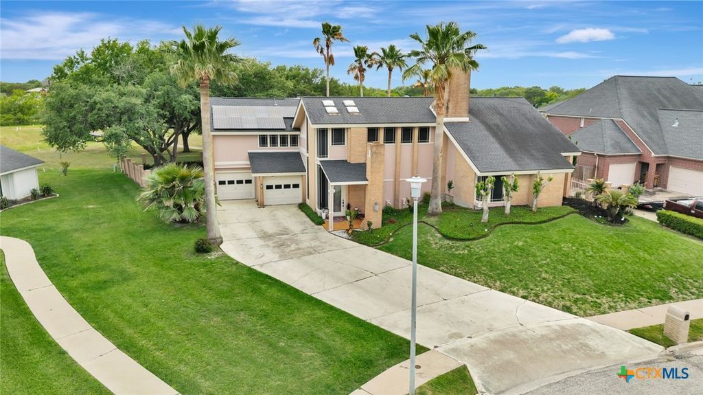 Photo of 103 Tracy Lane, Victoria, TX 77904 (MLS # 608955)