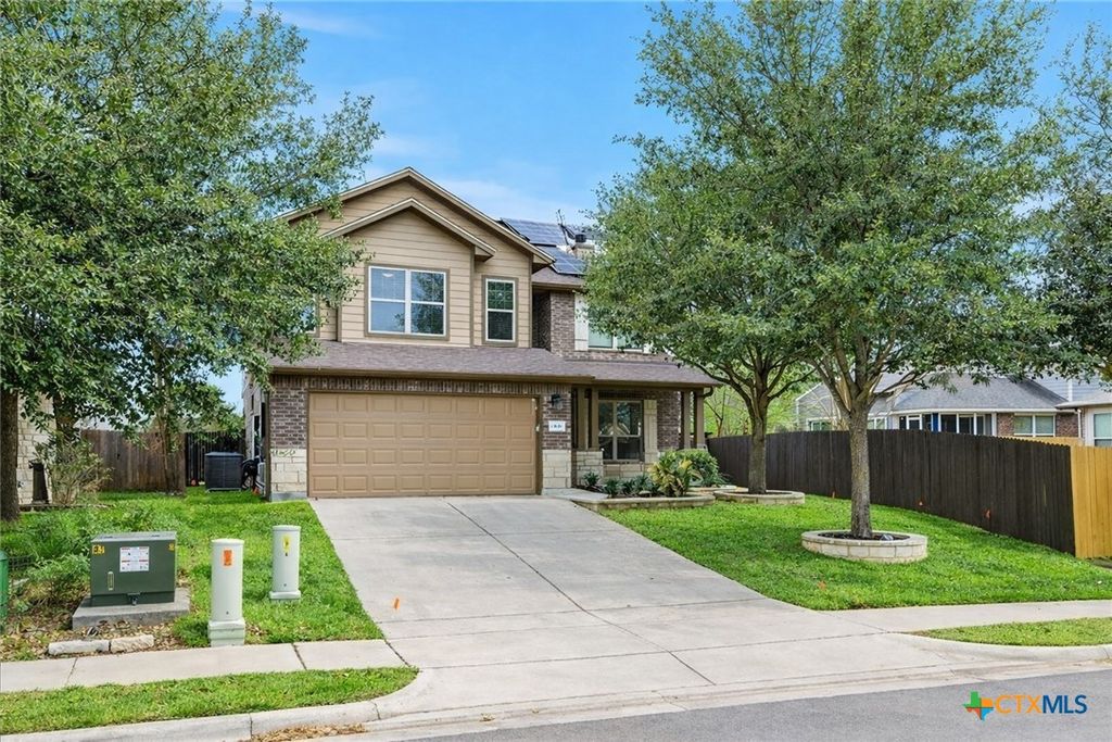 Photo of 606 Irvin Drive, San Marcos, TX 78666 (MLS # 606072)