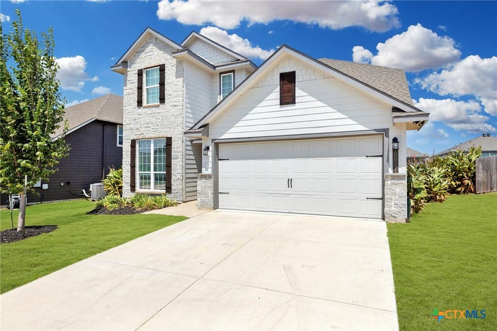 Photo of 10014 Kensley Rose Drive, Killeen, TX 76542 (MLS # 622221)