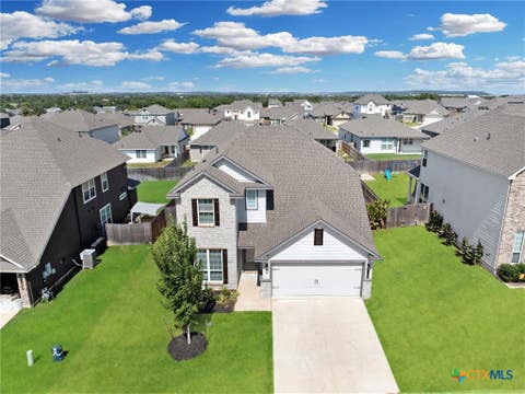 Photo of 10014 Kensley Rose Drive, Killeen, TX 76542 (MLS # 622221)