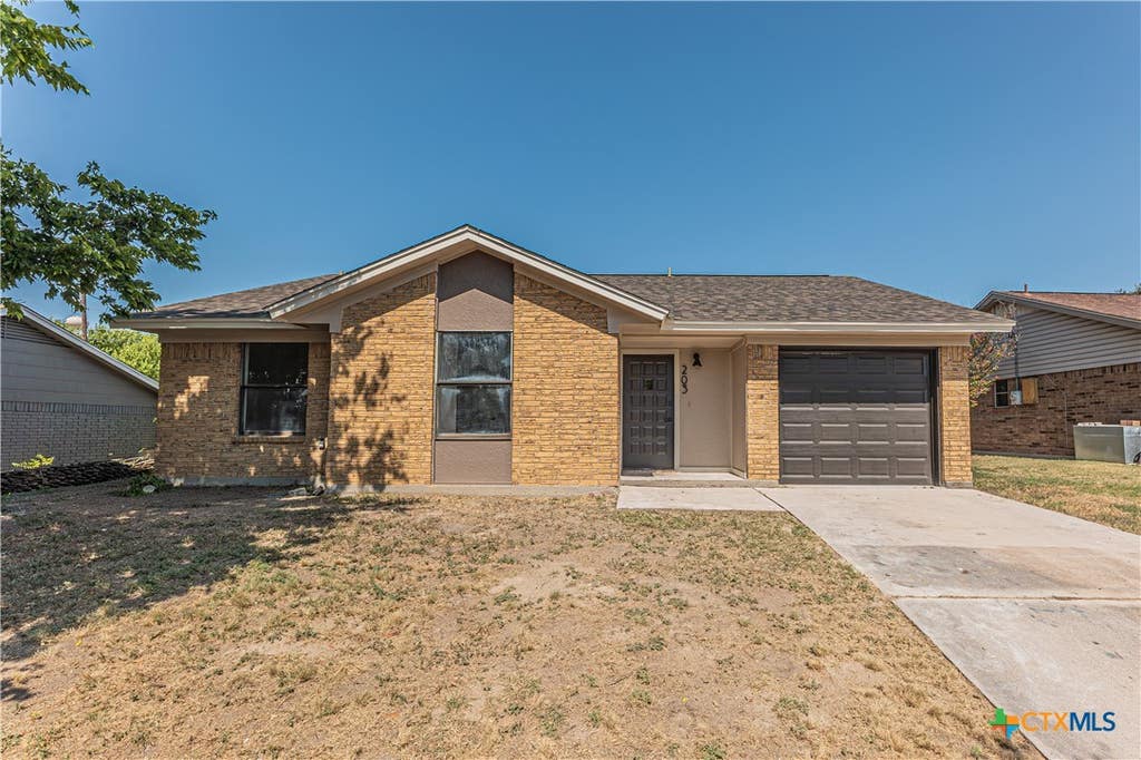Photo of 203 Blanket Drive, Copperas Cove, TX 76522 (MLS # 622204)