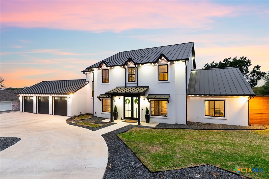 5419 Denmans Loop