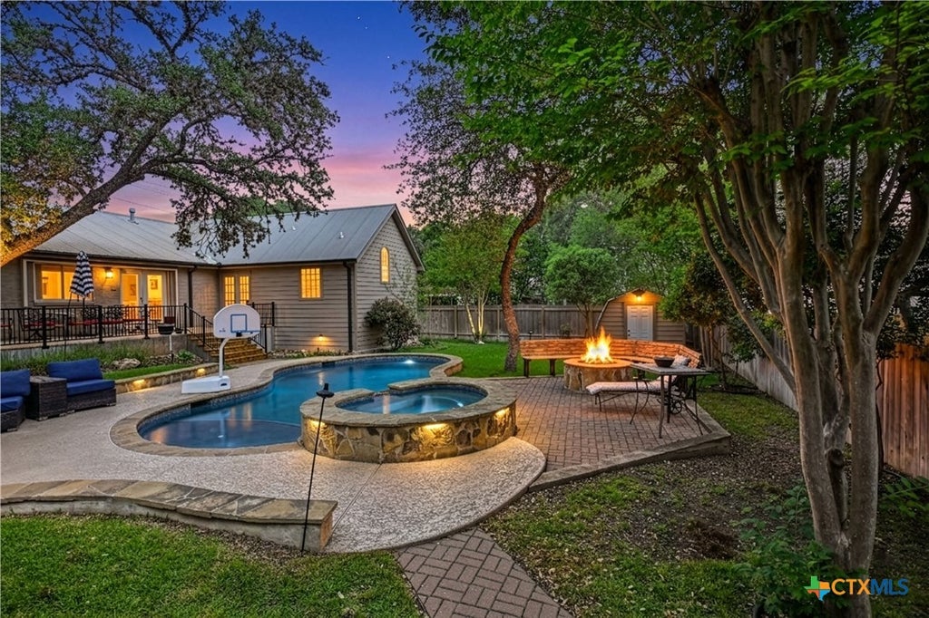 Photo of 877 Twin Oaks Drive, New Braunfels, TX 78130 (MLS # 609201)