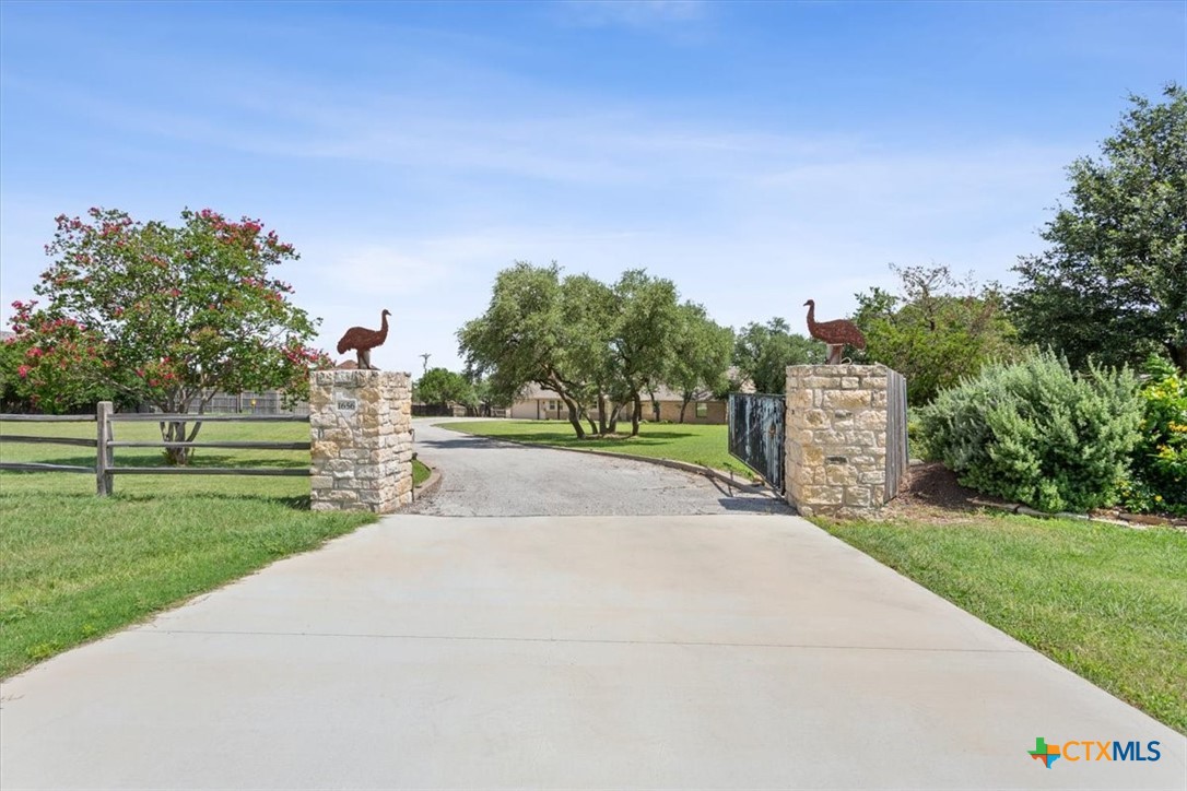 1656 W Fm 93 Highway