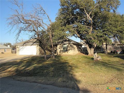 Photo of 65 Bluebonnet Loop, Belton, TX 76513 (MLS # 603332)
