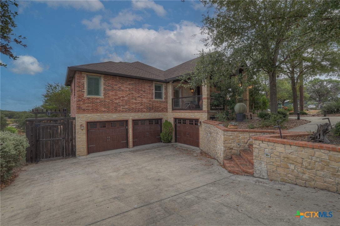 259 Oak Hideaway Drive