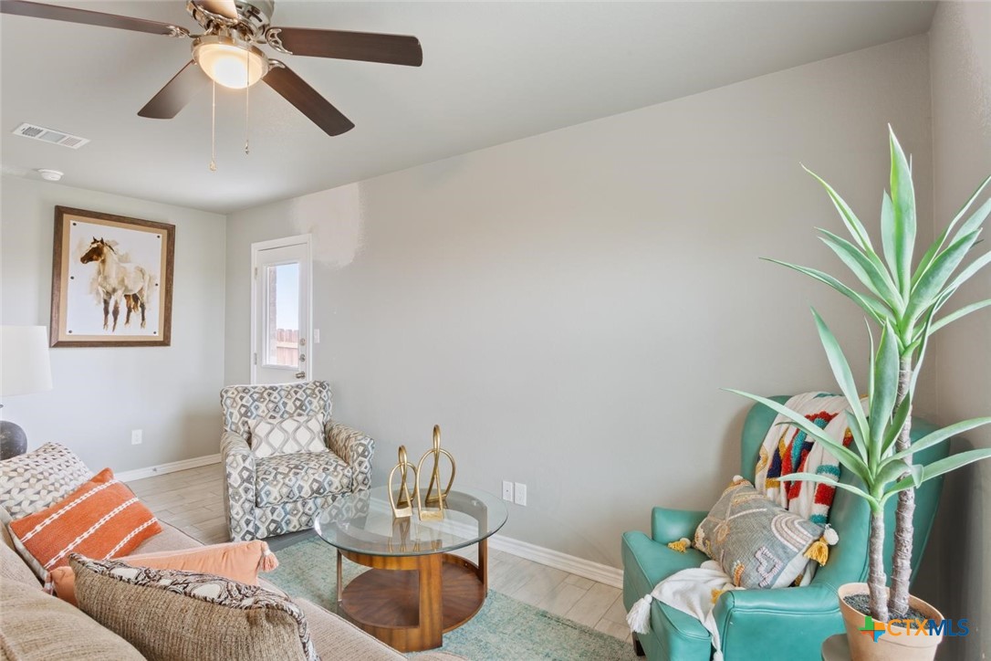 907 E Main Street A, B