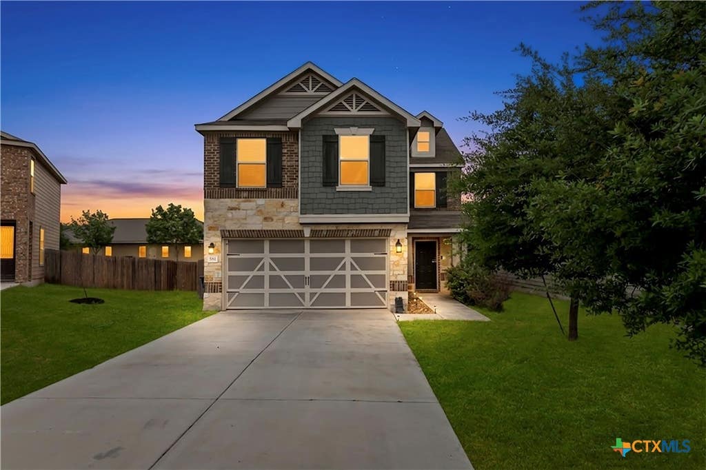 Photo of 581 Lost Pond, New Braunfels, TX 78130 (MLS # 610774)