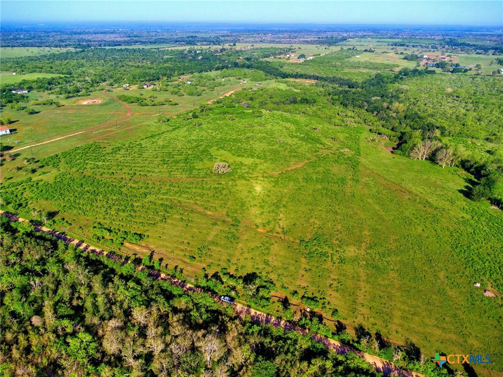 10 Acres County Road 447