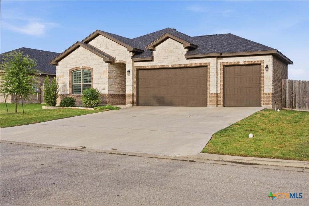 6103 Palomonte Drive