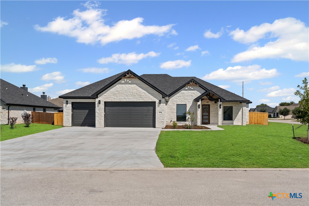 3874 Green Tree Loop