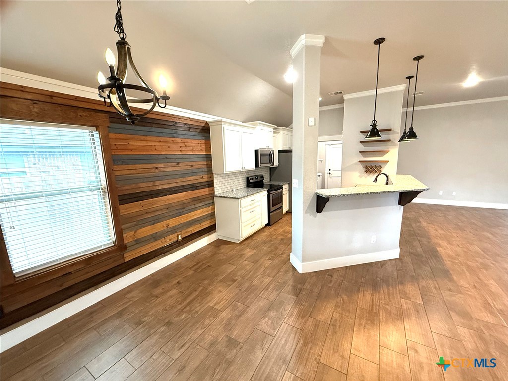 2515 Crystal Ann Drive