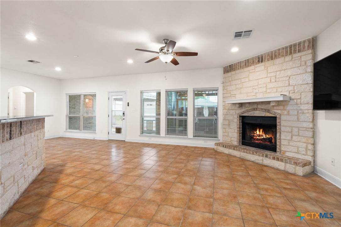 1902 Yuma Circle