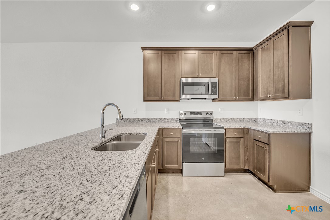 3802 Pecan Hickory Trail