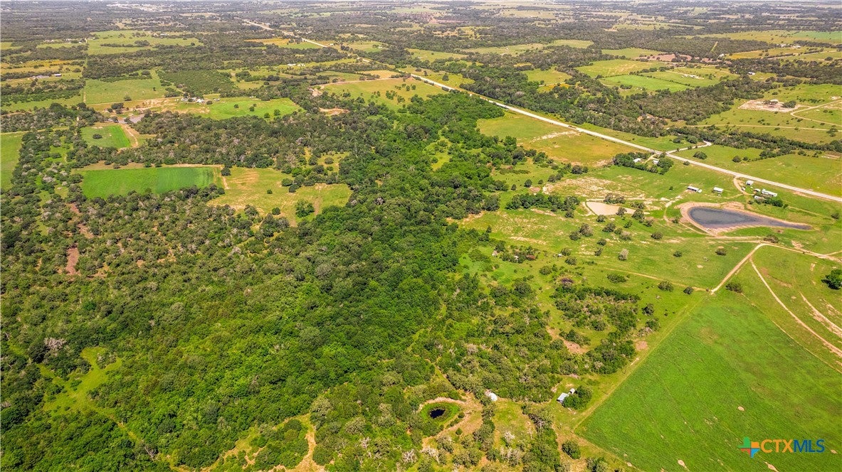 337 Private Road 1015