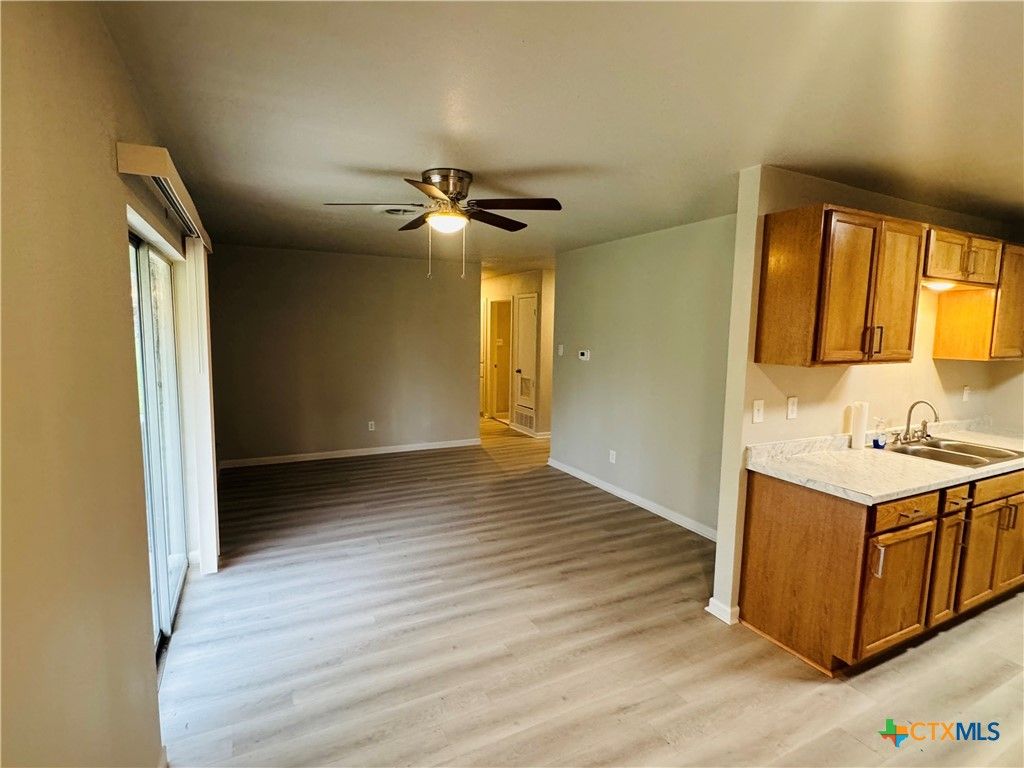 Photo of 517 Creek Street, Copperas Cove, TX 76522 (MLS # 610772)