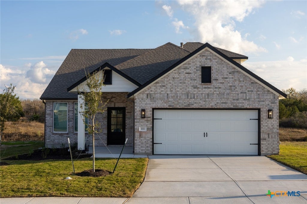Photo of 111 Sawtooth Oak Drive, Seguin, TX 78155 (MLS # 600301)