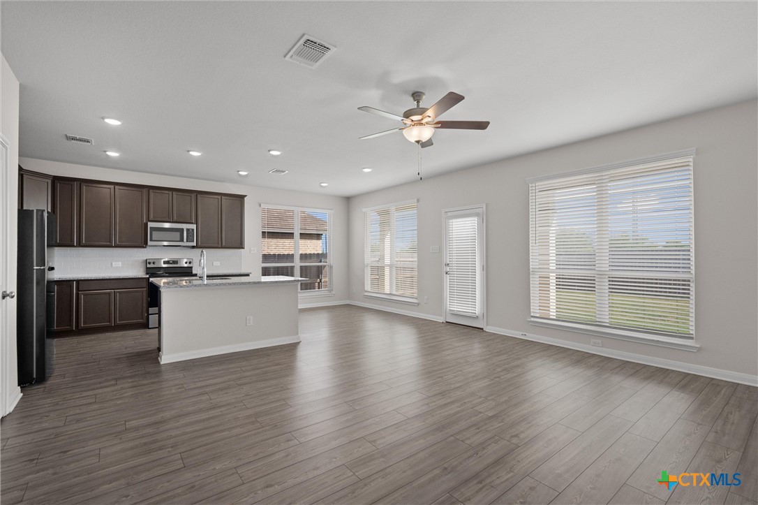 1037 Shelby Drive
