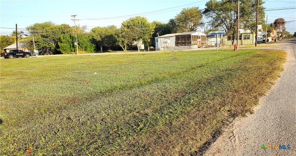 502 MAIN ST, TIVOLI, TX 77990 - Image a9fc77e8a1e1d985e1f7140a08443c49/2624867296
