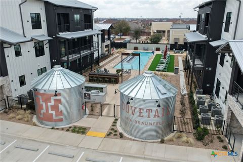 Photo of 634 Central Parkway #1212, New Braunfels, TX 78130 (MLS # 604649)