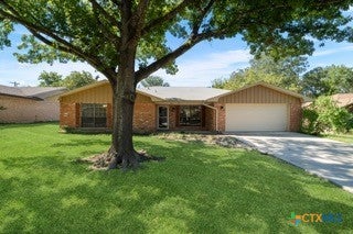 Photo of 4113 Fox Trail, Temple, TX 76504 (MLS # 626777)