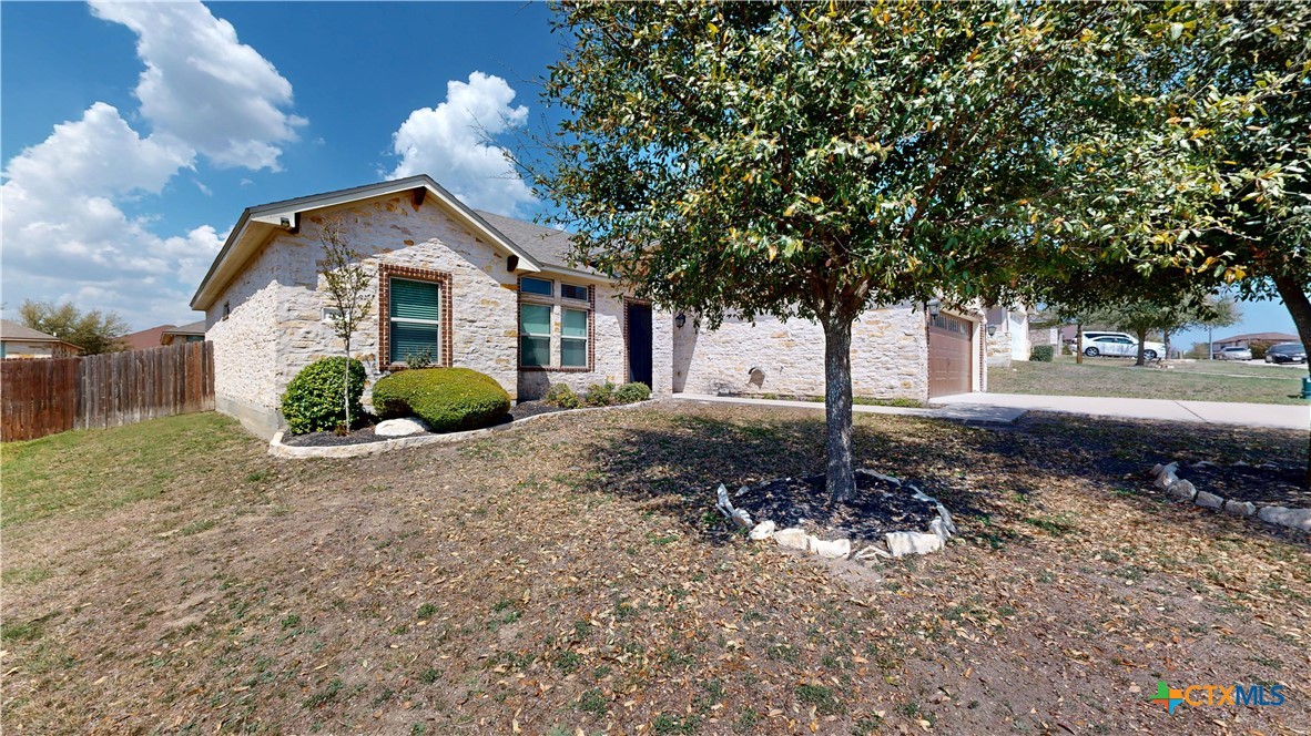 109 Walter Way
