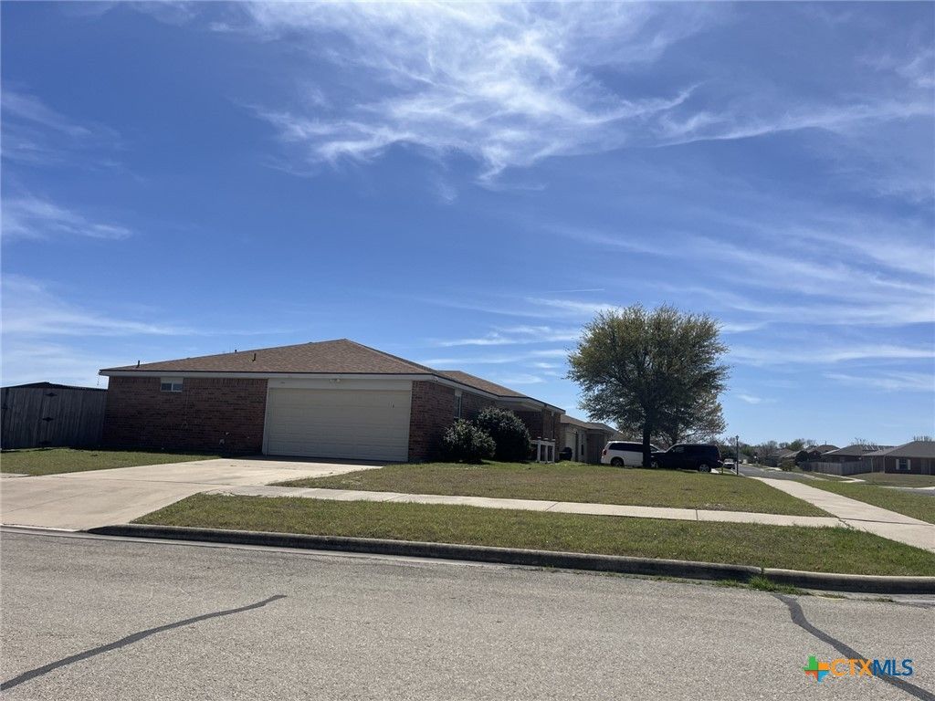 Photo of 3700 Fabianna Drive, Killeen, TX 76549 (MLS # 610445)