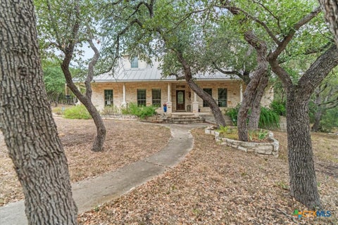 Photo of 801 Rainbows, Wimberley, TX 78676 (MLS # 628408)