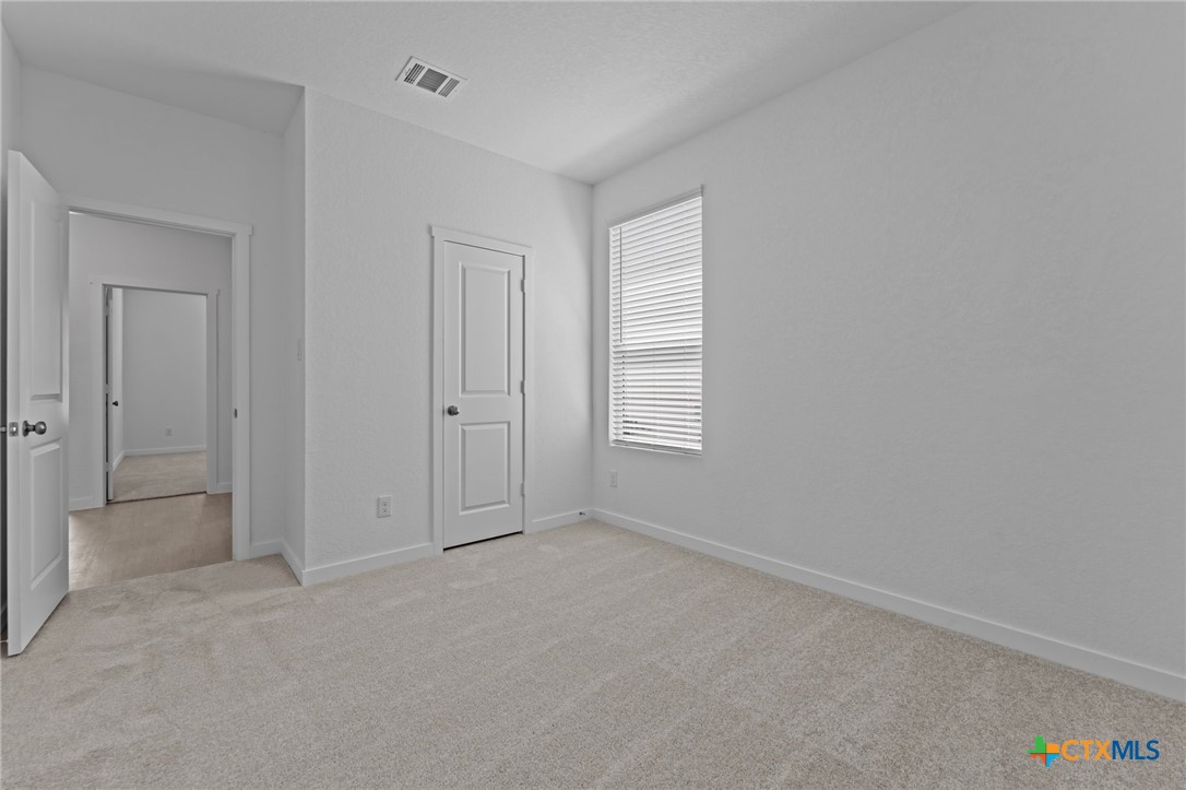 1233 Twisted Creek