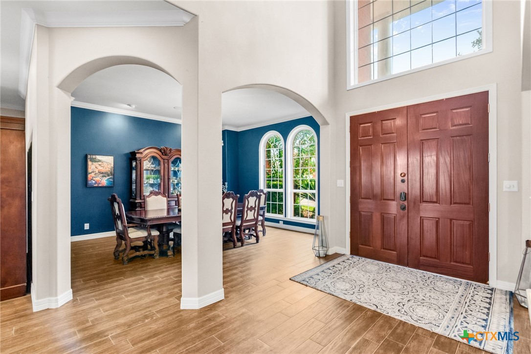 306 Creekridge Drive