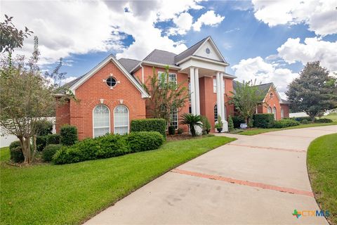306 Creekridge Drive Victoria TX 77904