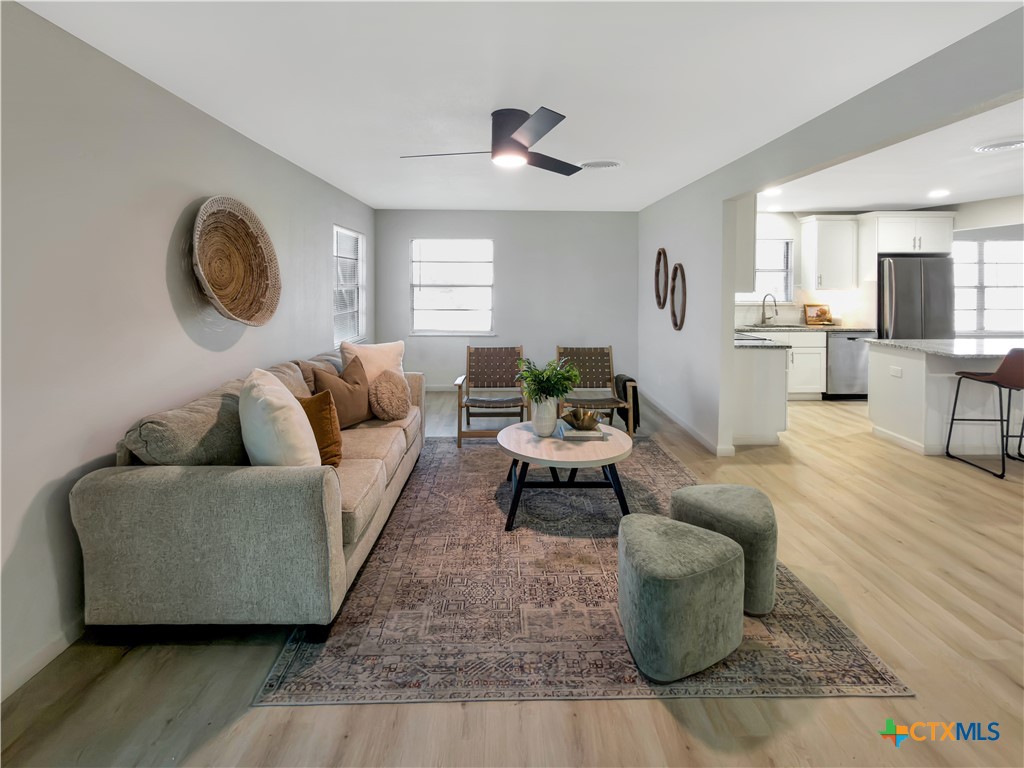 1200 Chippendale Drive