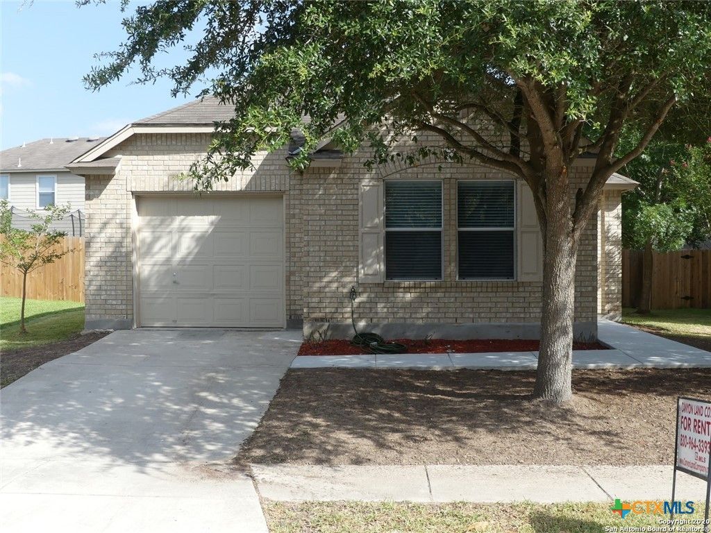 Photo of 117 LONGHORN Way, Cibolo, TX 78108 (MLS # 576008)