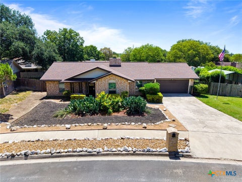 Photo of 6002 Crown Way, San Antonio, TX 78239 (MLS # 623619)