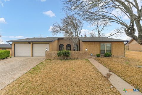 Photo of 1108 Houston Street, Killeen, TX 76541 (MLS # 606853)