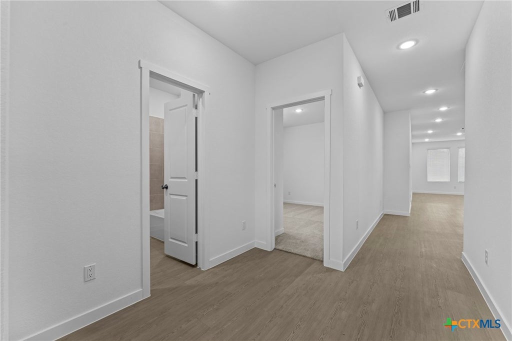 Photo of 1201 Twisted Creek, New Braunfels, TX 78130 (MLS # 611334)