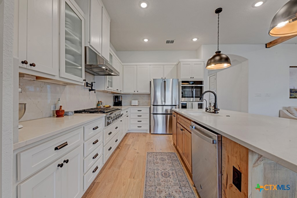 New Braunfels, Texas 78130, United States, 4 Bedrooms Bedrooms, ,2 BathroomsBathrooms,Residential,Active,100749