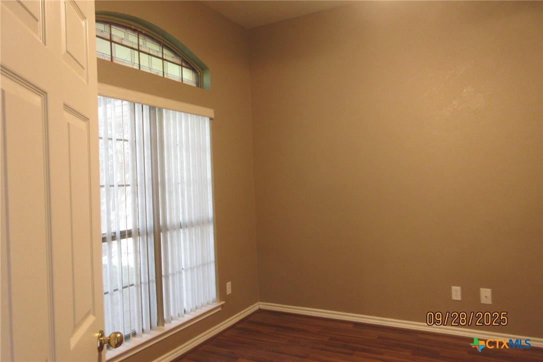 3203 Sherwood Forest Drive