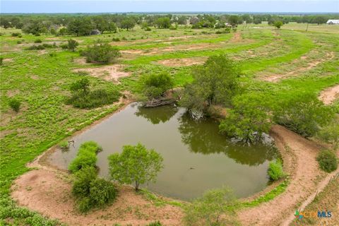 430 Watts Road Kingsbury TX 78638