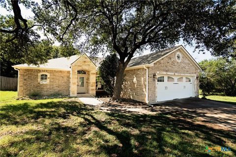 115 Squire Loop Belton TX 76513