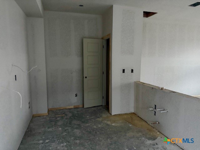 1611 Crooked River Court