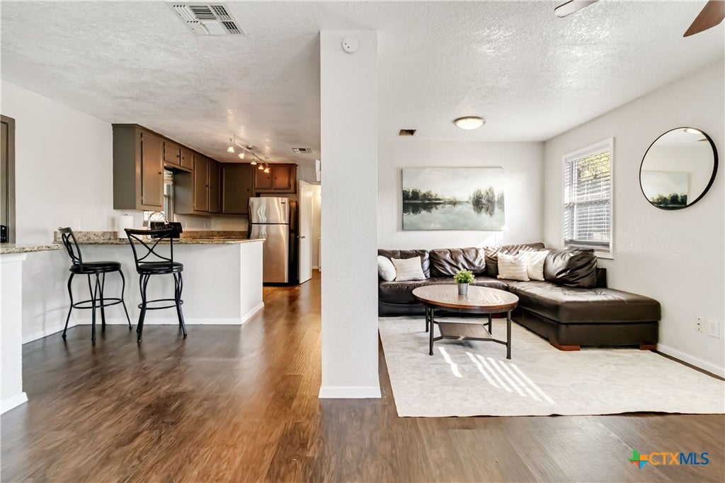 Photo of 1359 Glenn Drive, Canyon Lake, TX 78133 (MLS # 626079)