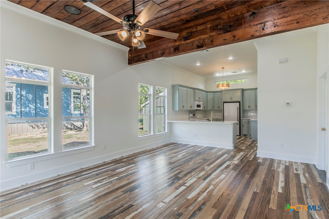 413 S Lutterloh Avenue