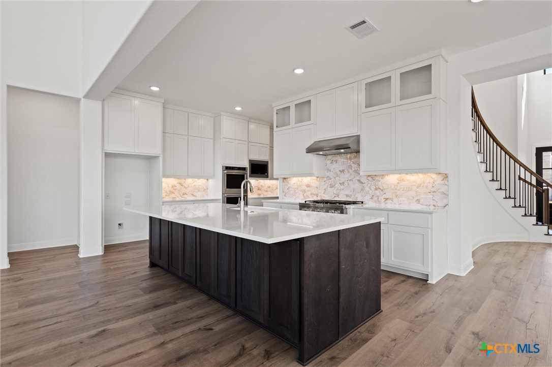 2004 Crimson Sunset Cove