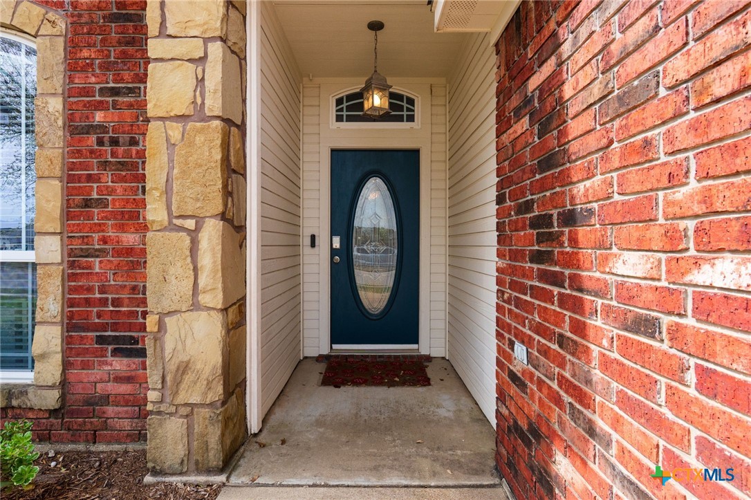 1905 Walker Place Boulevard